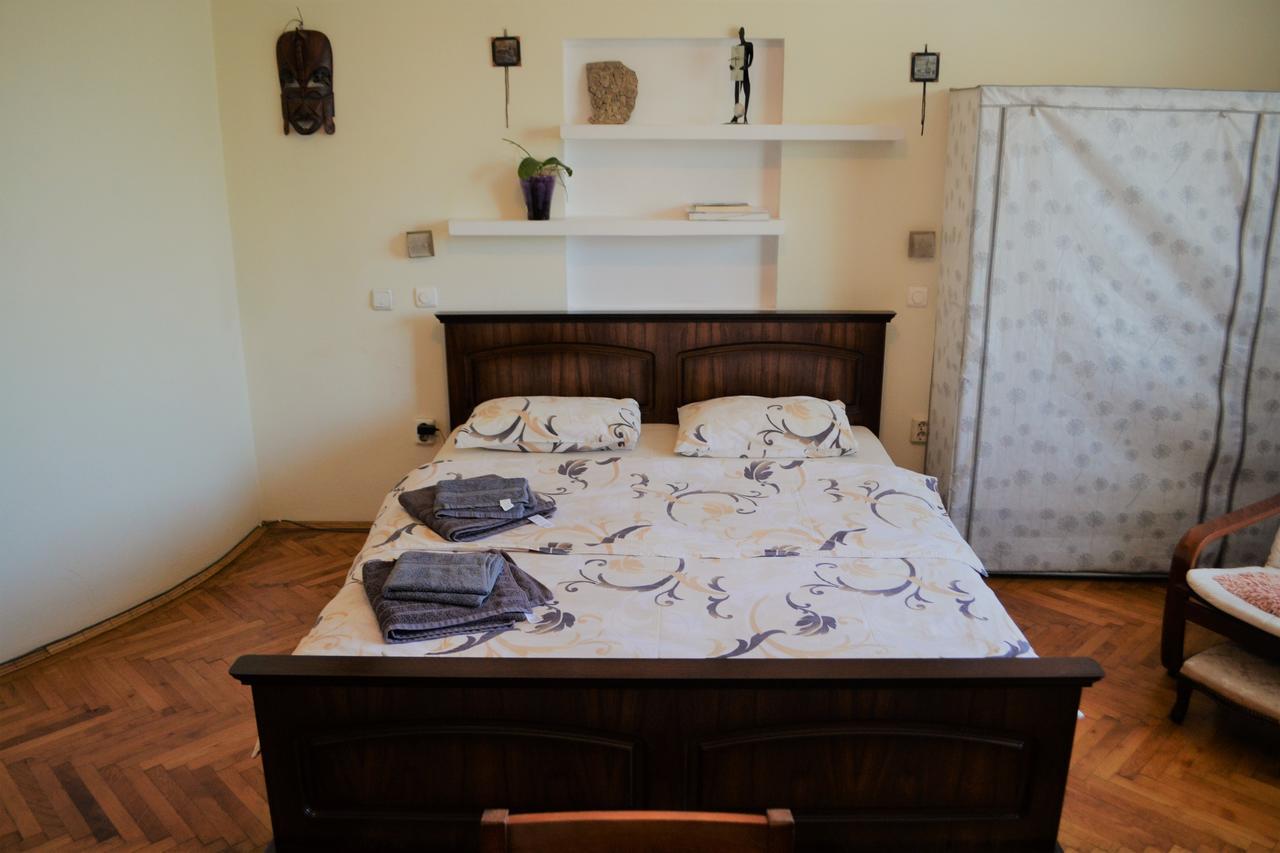 Studio Brasov Leilighet Eksteriør bilde